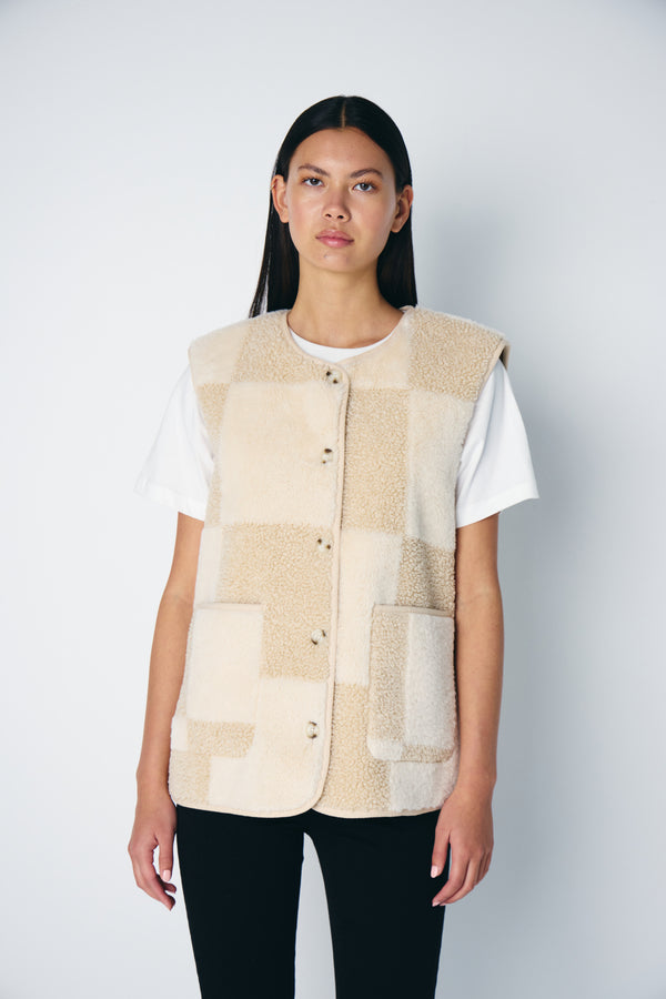 Veste Tonza