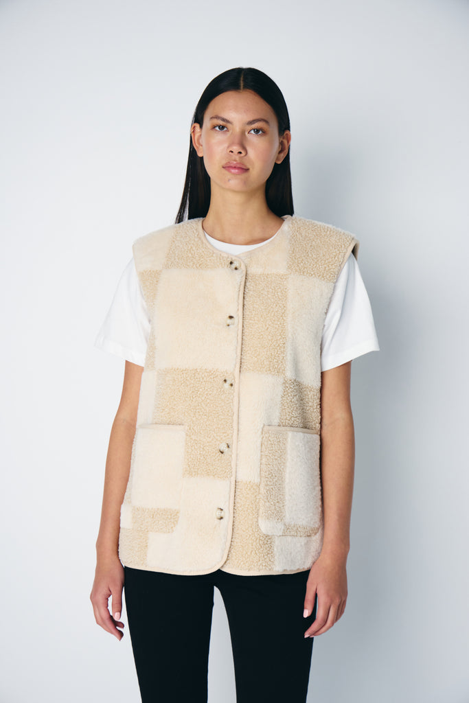 Veste Tonza