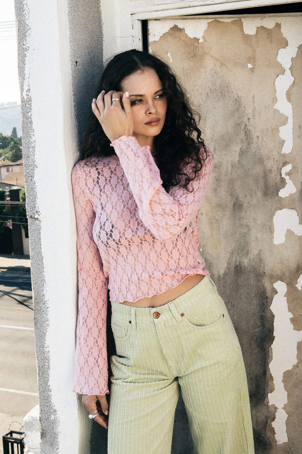 Chandail Dolly - Pink Lace